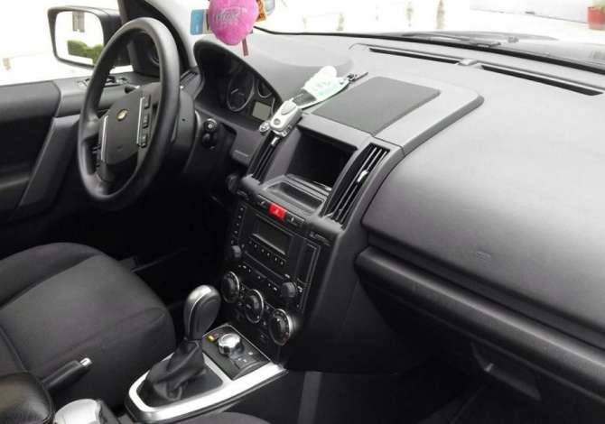 Makina me qera Land Rover Frelander per 70 euro dita