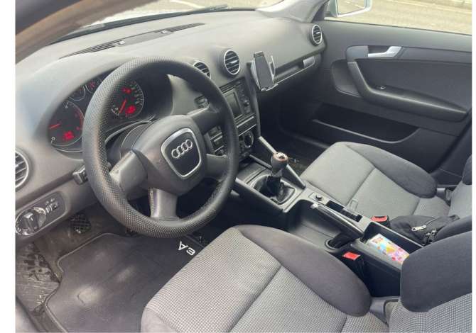 Makina me qera Audi A3 per 35 euro dita