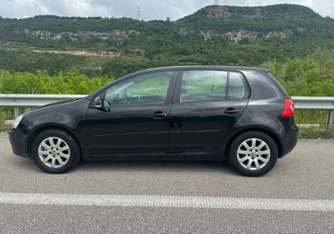 Noleggio Auto a Tirana - 32 Euro