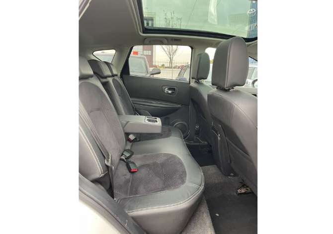 Makina me qera Nissan QASHQAI per 40 euro dita 