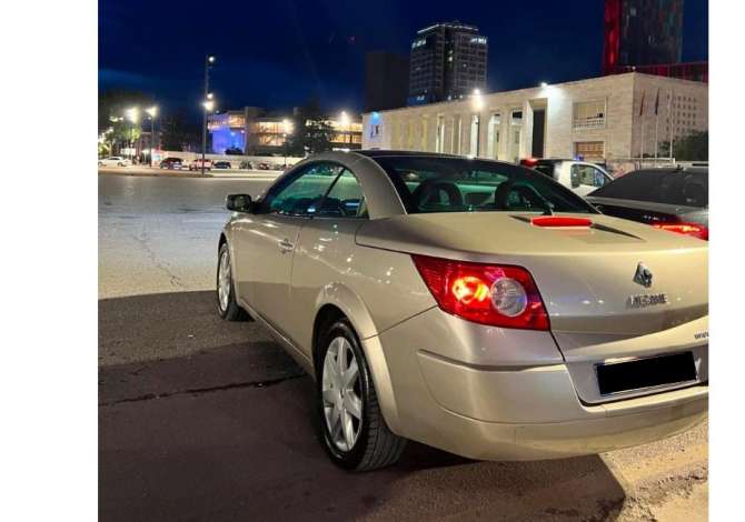 Makina me qera Cabriolet Reanult Megane duke filluar nga40 euro dita