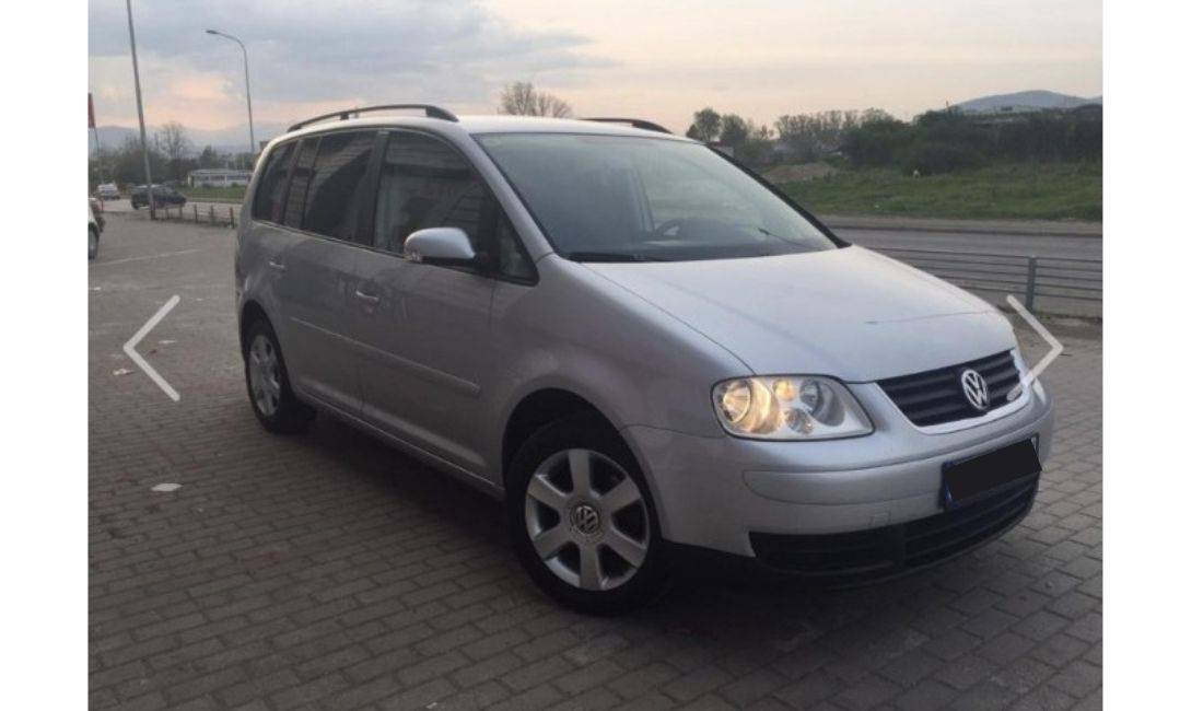 Makina me qera Touran 5 vendeshe per 30 euro dita