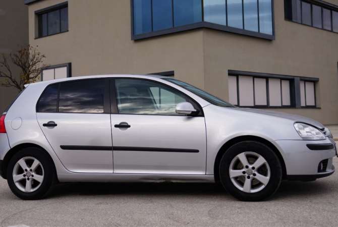 Noleggio Auto a Tirana - 30 Euro