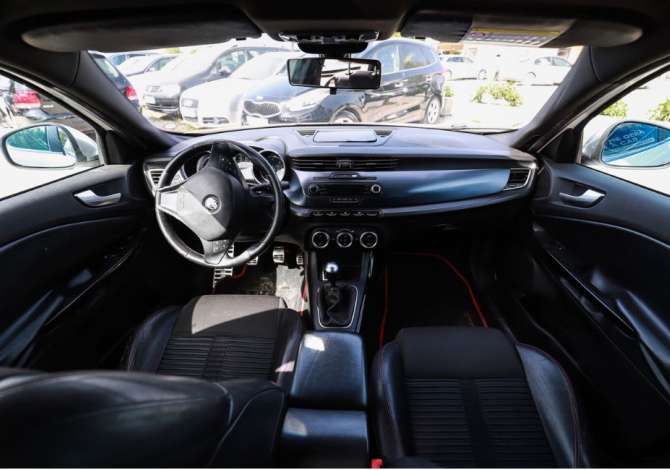 Noleggio Auto a Tirana - 30 Euro