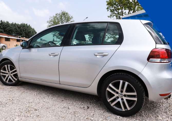 Noleggio Auto a Tirana - 30 Euro