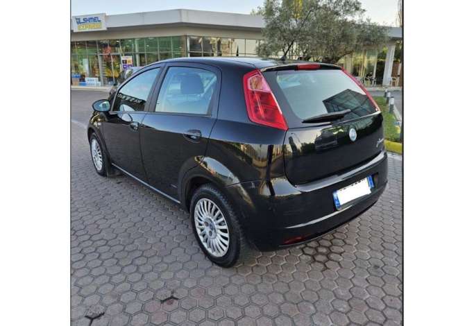 Makina me qera Fiat per 20 euro dita
