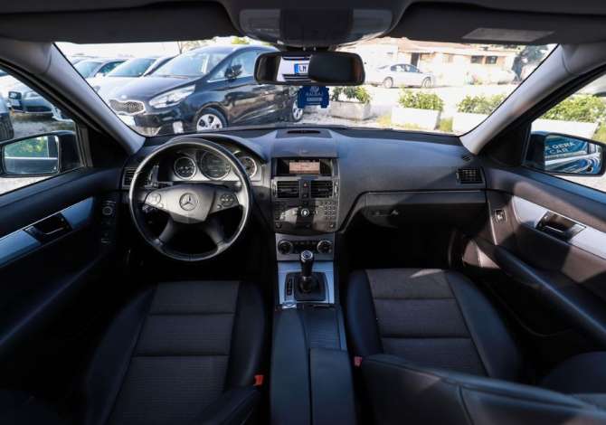 Noleggio Auto a Tirana - 30 Euro