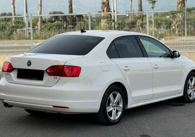 Noleggio Auto a Tirana - 35 Euro