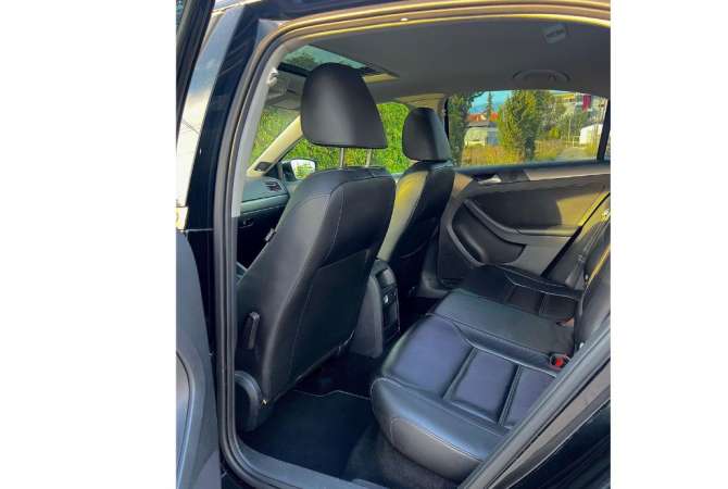 Makina me qera Jetta per 35 euro dita