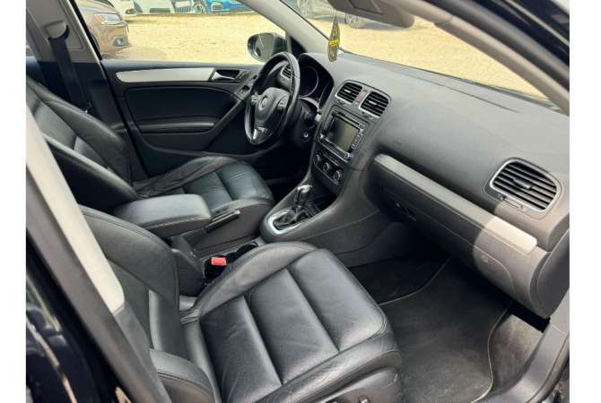 Volkswagen Golf 6 me qera  me 35 Euro dita