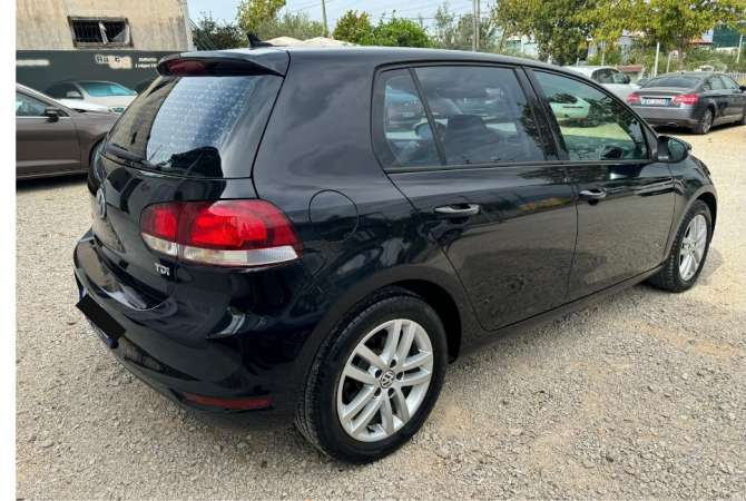 Volkswagen Golf 6 me qera  me 35 Euro dita