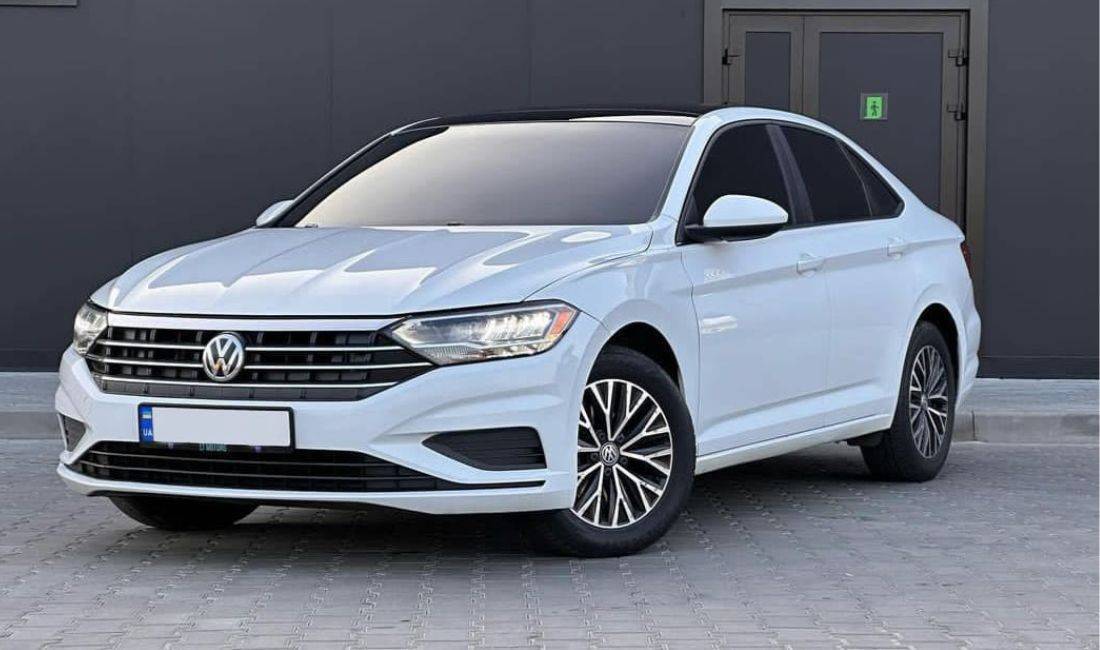 Makina me qera Volkswagen Jetta per 45 euro dita