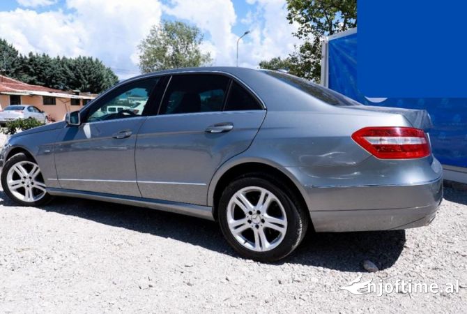 Noleggio Auto a Tirana - 40 Euro