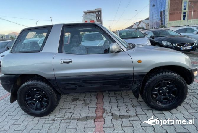 Makina me qera ne Tirane - 30 Euro