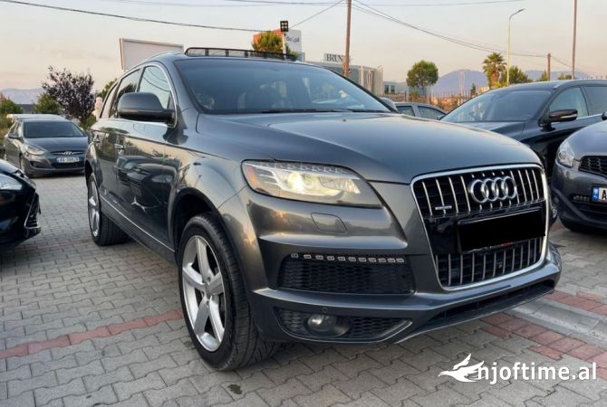 Makina me qera ne Rinas Tirane -Audi Q7 7 vende duke filluar nga  60 euro dita