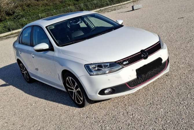 Makina me qera ne Tirane - 30 Euro