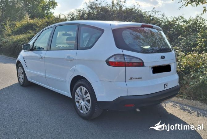 Noleggio Auto a Tirana - 27 Euro