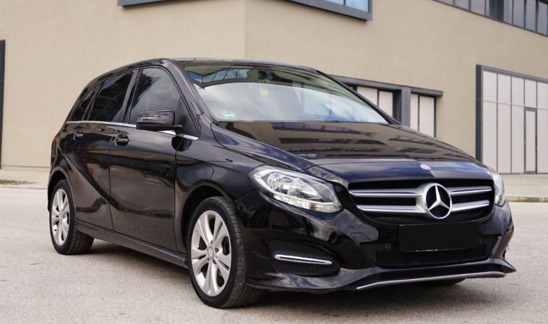 Makina me qera Mercedes Benz B Class per vetem 45 euro dita 