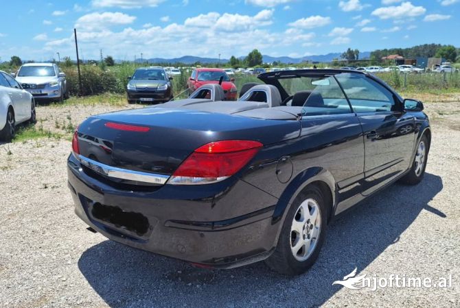 Noleggio Auto a Tirana - 30 Euro