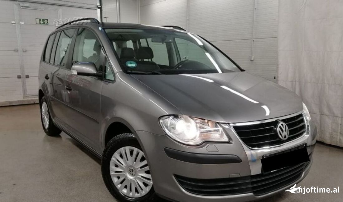 Makina me qera Volkswagen Touran per vetem 37 euro dita