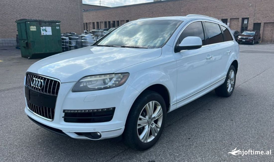 Makina me qera Audi Q7, 7 vendeshe per vetem 70 euro dita 