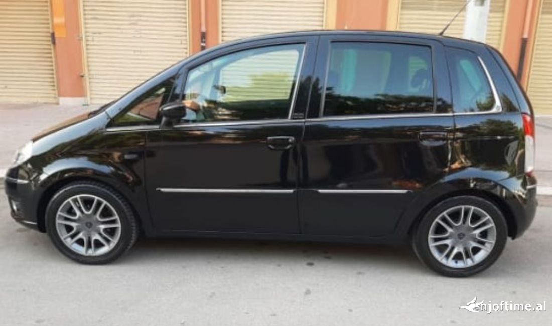 🚗 Makina me qera Lancia Mussa per vetem 27 euro