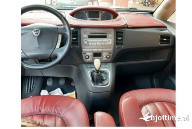 Noleggio Auto a Tirana - 27 Euro