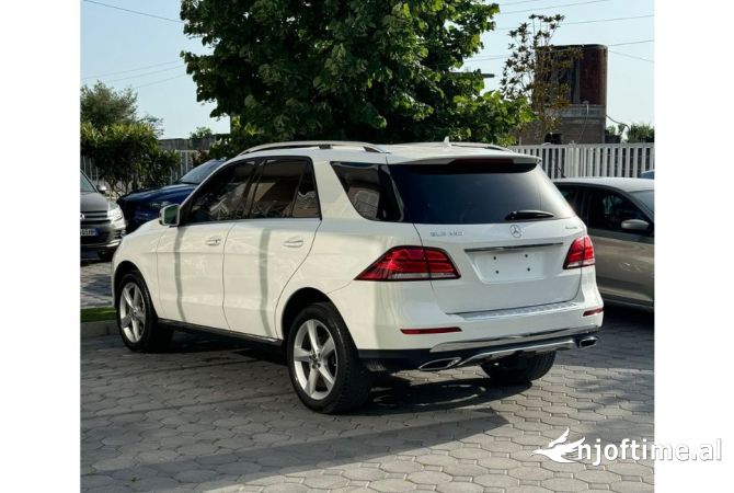 Makina me qera Mercedes Benz GLE per vetem 110 euro dita 