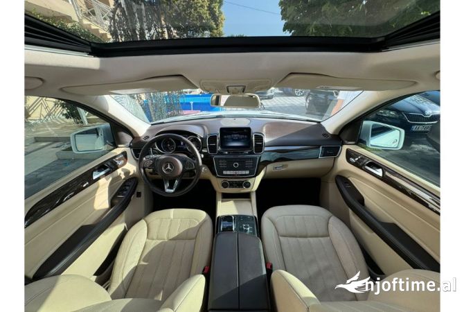 Makina me qera Mercedes Benz GLE per vetem 110 euro dita 