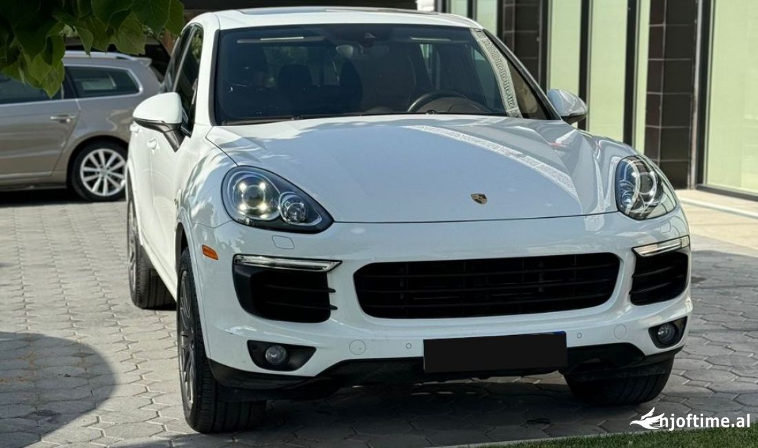 Makina me qera Porsche Cayenne per vetem 170 euro dita 
