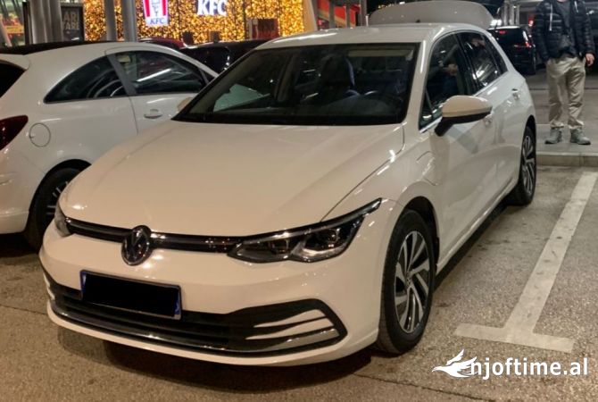 Makina me qera Golf 8 Hybrid, viti 2021 per vetem 60 euro dita 
