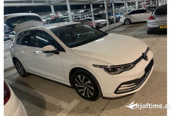 Makina me qera Golf 8 Hybrid, viti 2021 per vetem 60 euro dita 