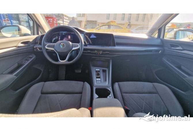 Makina me qera Golf 8 Hybrid, viti 2021 per vetem 60 euro dita 