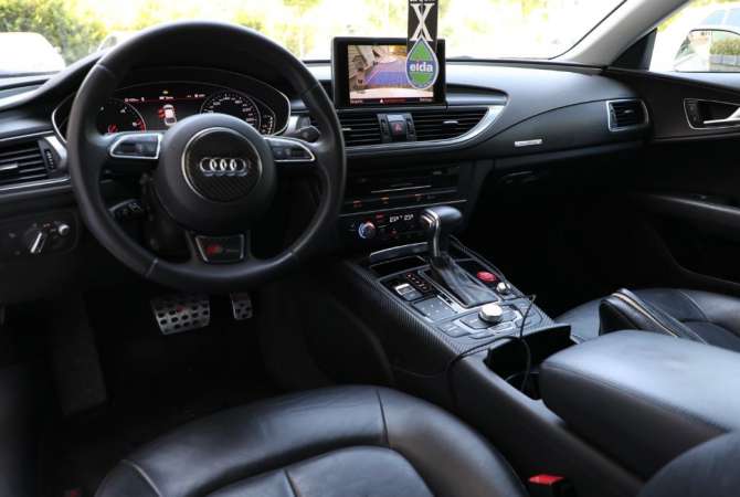 📢Makine me qera Rinas Tirane - Audi A7 duke nisur nga 70 euro dita