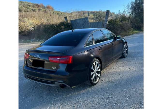 Auto in Vendita a Tirana, Audi, 2012 Benzine,Kambio Automatik Pagamento 12,400  Euro.