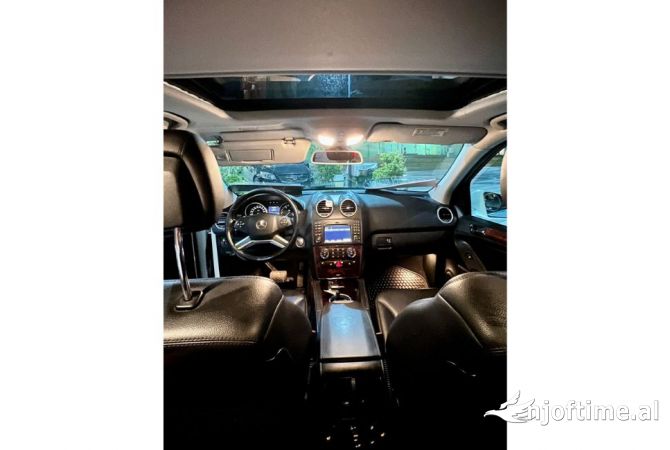 Makina me qera ne Tirane - 65 Euro