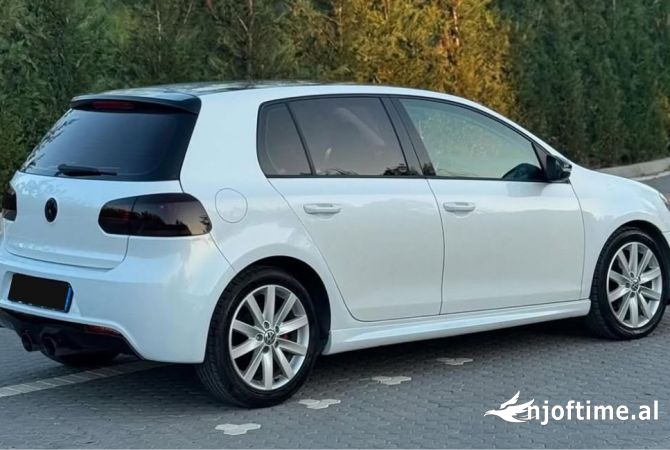 Noleggio Auto a Tirana - 35 Euro