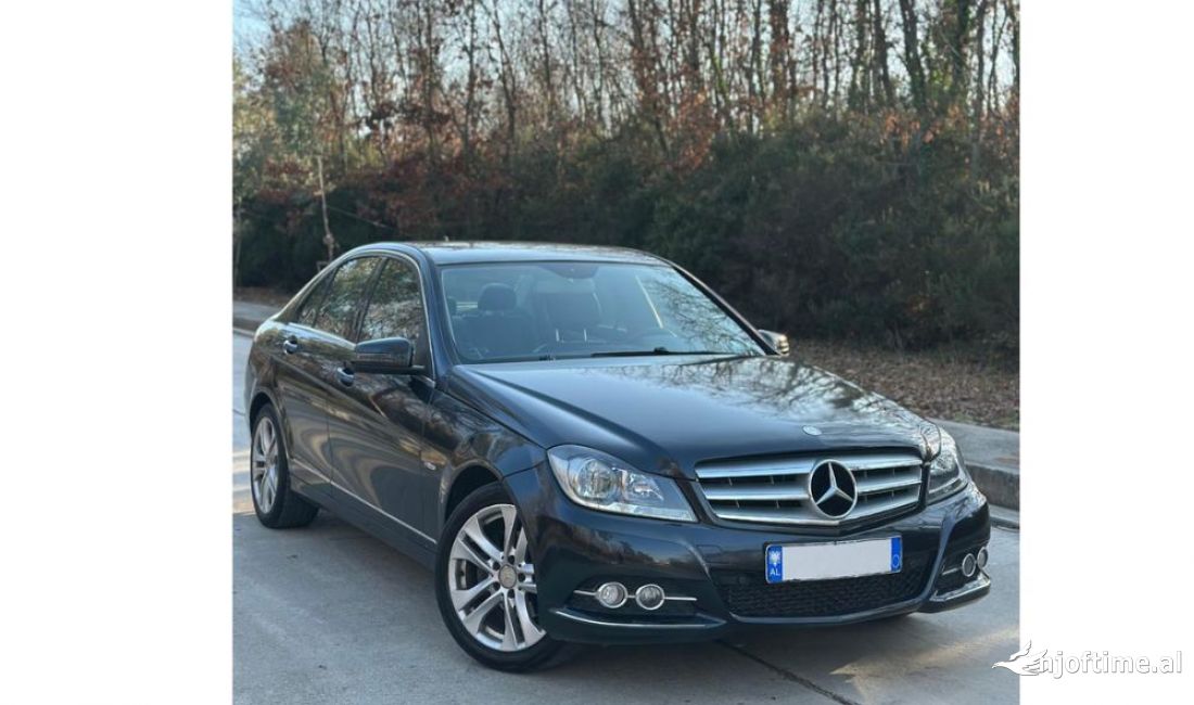 Makina me qera Mercedes Benz C200 per vetem 55 euro 