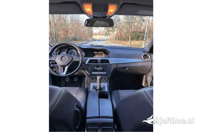 Noleggio Auto a Tirana - 40 Euro