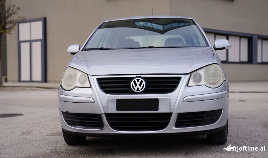Volkswagen Polo me qera me 25 Euro dita 