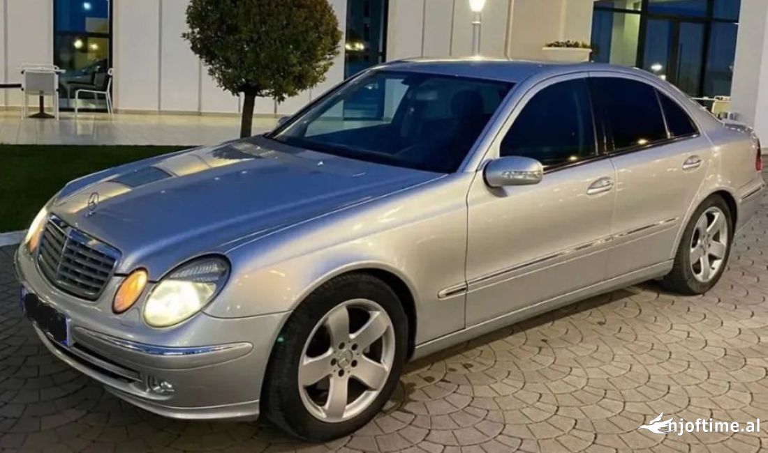 Oferte Makina me Qera Mercedes Benz EVO duke nisur nga 45 euro dita