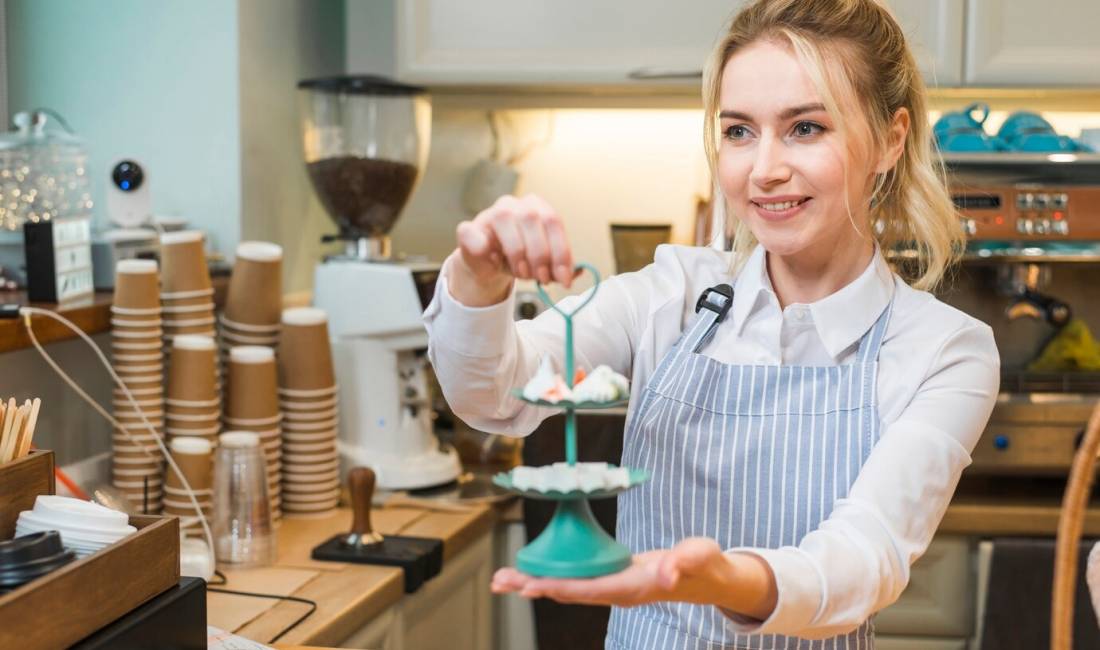 Njoftime Pune ne Tirane, Profesioni Banakier/e , Me eksperience, Pagesa 60,000  Leke.