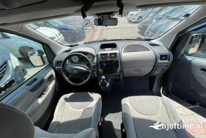 📢Oferte 🌟 Furgon me qera Peugeot 8 vende per vetem 60 euro dita 