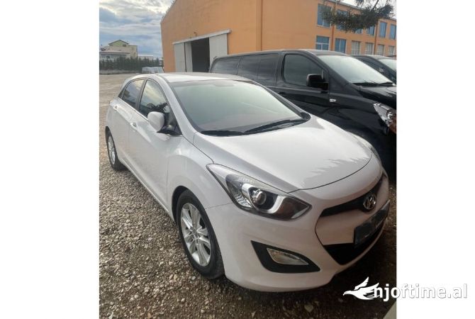 Noleggio Auto a Tirana - 40 Euro