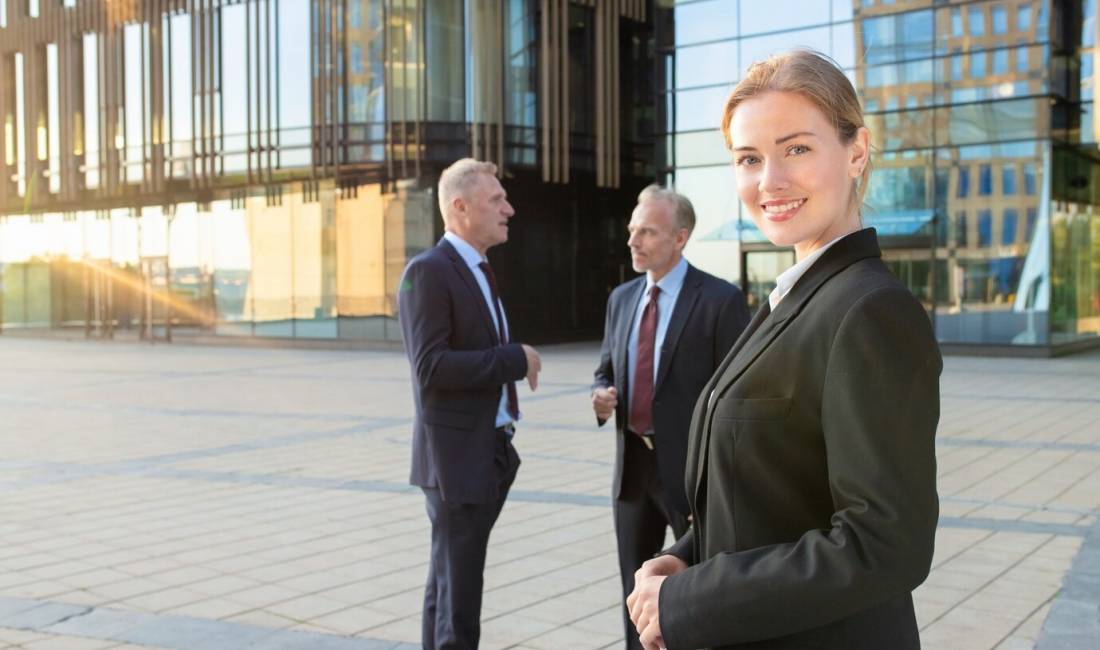 Njoftime Pune ne Fier, Profesioni Agjent Shitjesh në Terren , Fillestar/Pak eksperience, Pagesa 700  Euro.