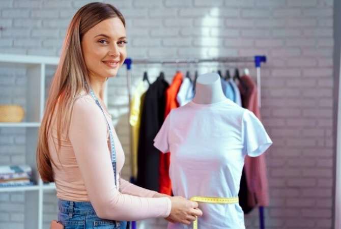 Njoftime Pune per Shitese ne Tirane