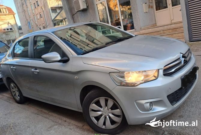 Noleggio Auto a Tirana - 30 Euro