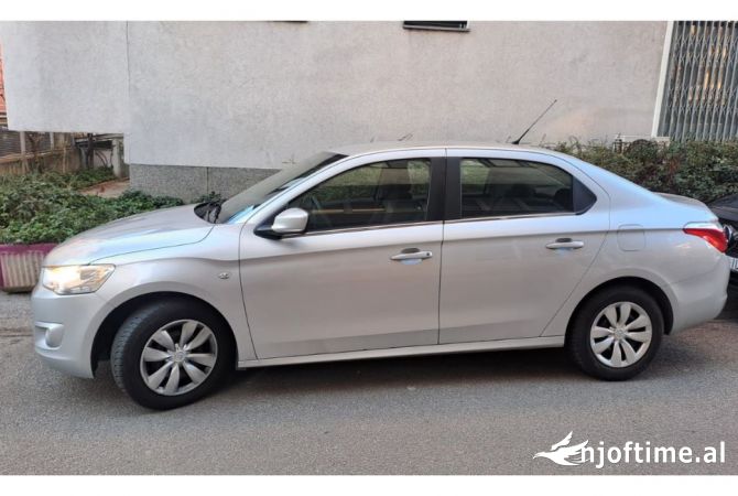 Noleggio Auto a Tirana - 30 Euro