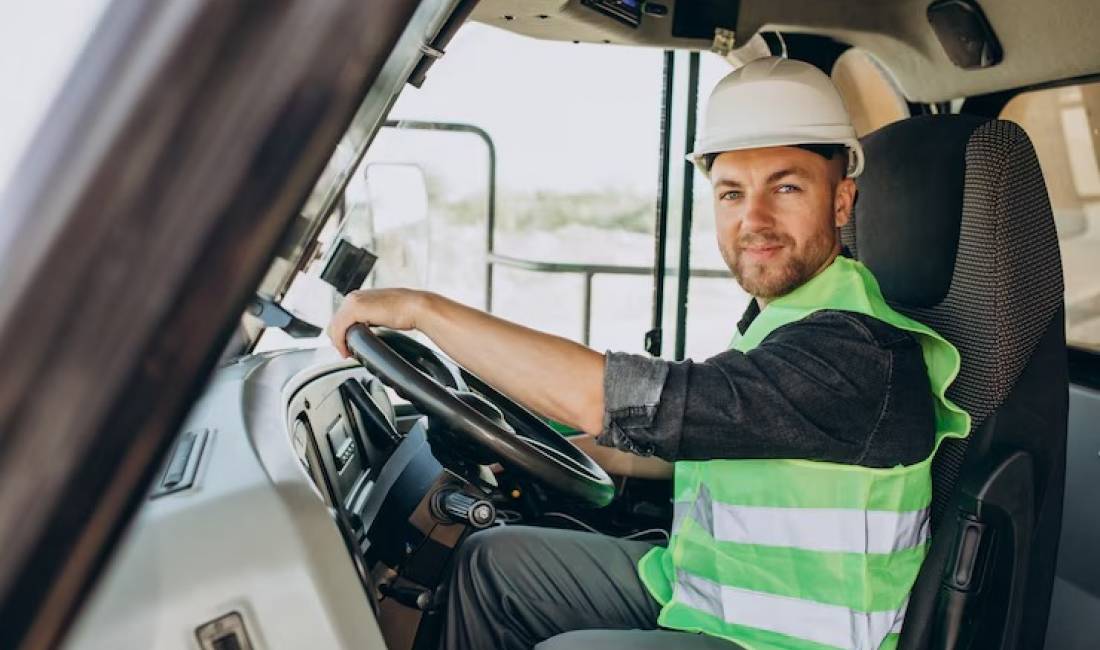 Njoftime Pune ne Tirane, Profesioni Shofer, manovrator me leje drejtmi te tipit C e lart, por qe te jete i pajisur me patente per drejtimin e Pirunit. , Me eksperience, Pagesa 70,000  Leke.