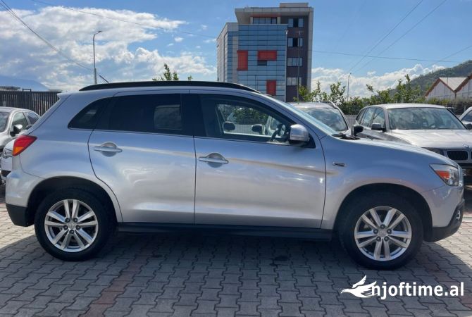 📢 Oferte per muajn Prill: Makina me qera Mitsubishi ASX duke fillua nga 35 euro dita 